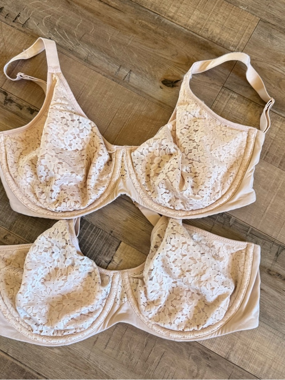 Chantelle Norah Comfort Lace Underwire Bra - Cream (two) 34DD - Picture 12 of 12